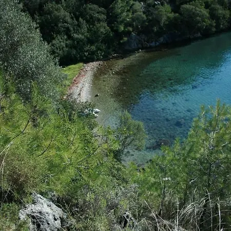 بوتيل On Y Va , Delightful 3 Bedroom Catarmaran, With Skipper مرمريس